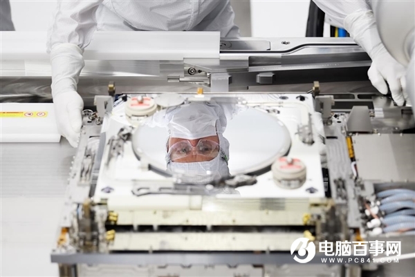 ASML：廣泛理解從荷蘭向中國客戶提供光刻機(jī) 無需出口許可證