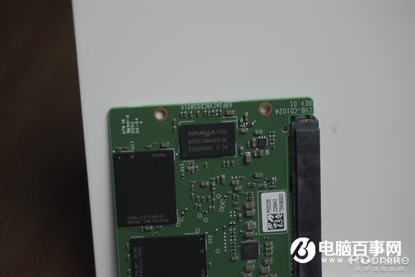 SATA固態(tài)的“超大杯”！浦科特M8VC Plus 1TB SSD上手