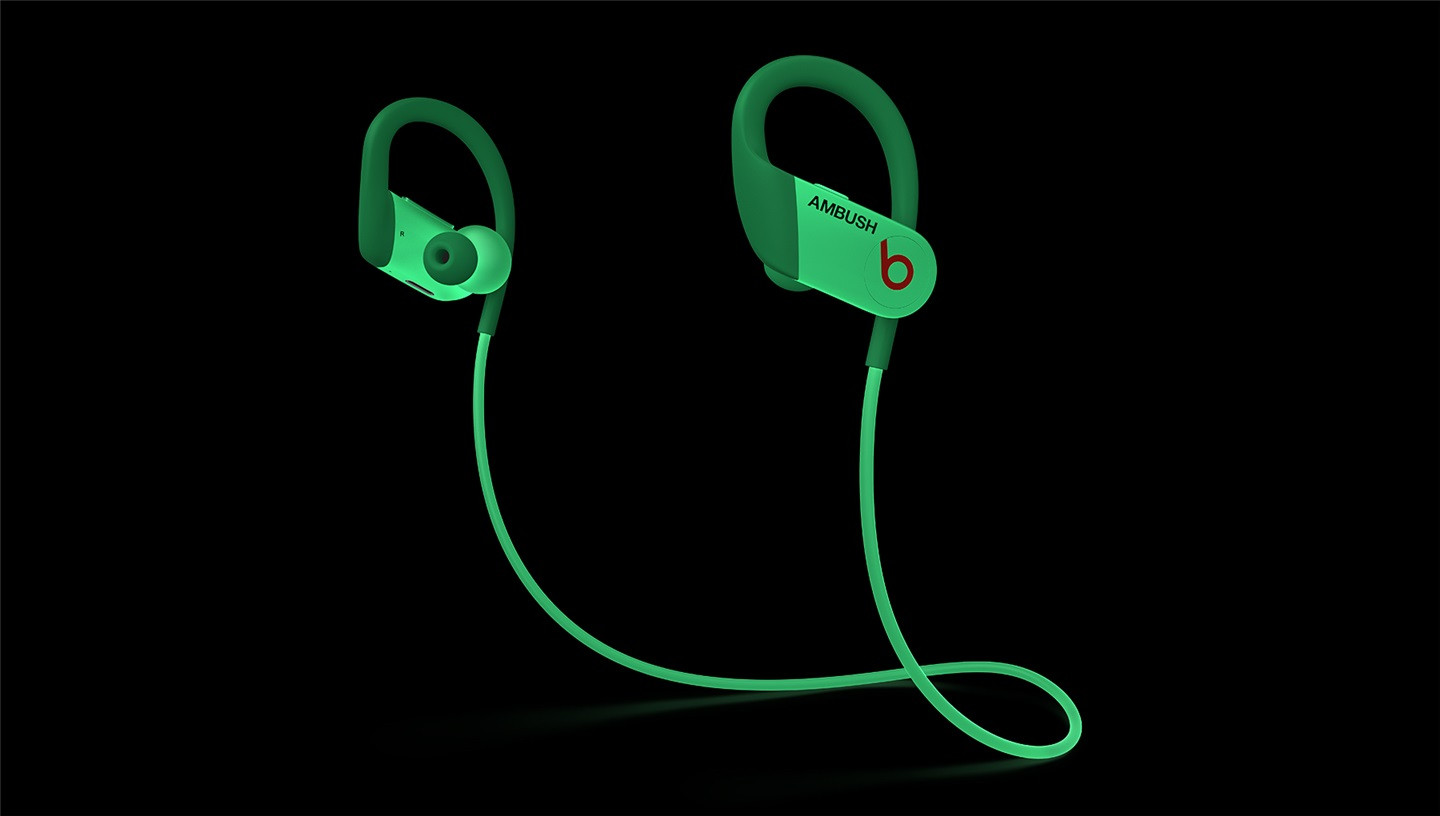 國行售價(jià) 1599 元，蘋果 Beats 首發(fā)全新 Powerbeats 夜光版無線耳機(jī)：搭載 H1 芯片