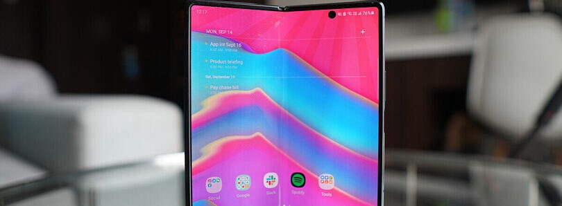 韓媒：Galaxy Z Fold3 將成為三星首款顯示屏下攝像頭手機(jī)，技術(shù)類似中興 Axon 20