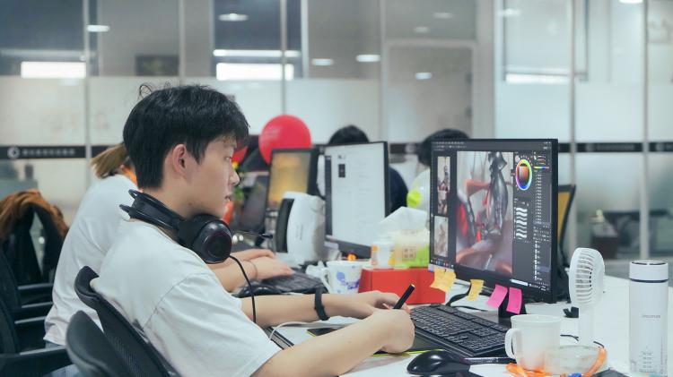 潭州教育傳授知識與技能，助力人們生活更加幸福美好
