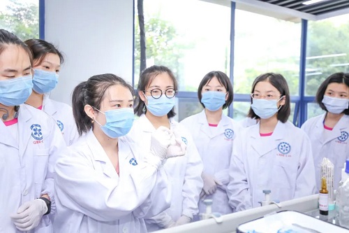 三星STEM GIRLS項(xiàng)目第三期圓滿(mǎn)收官 科技女性未來(lái)可期