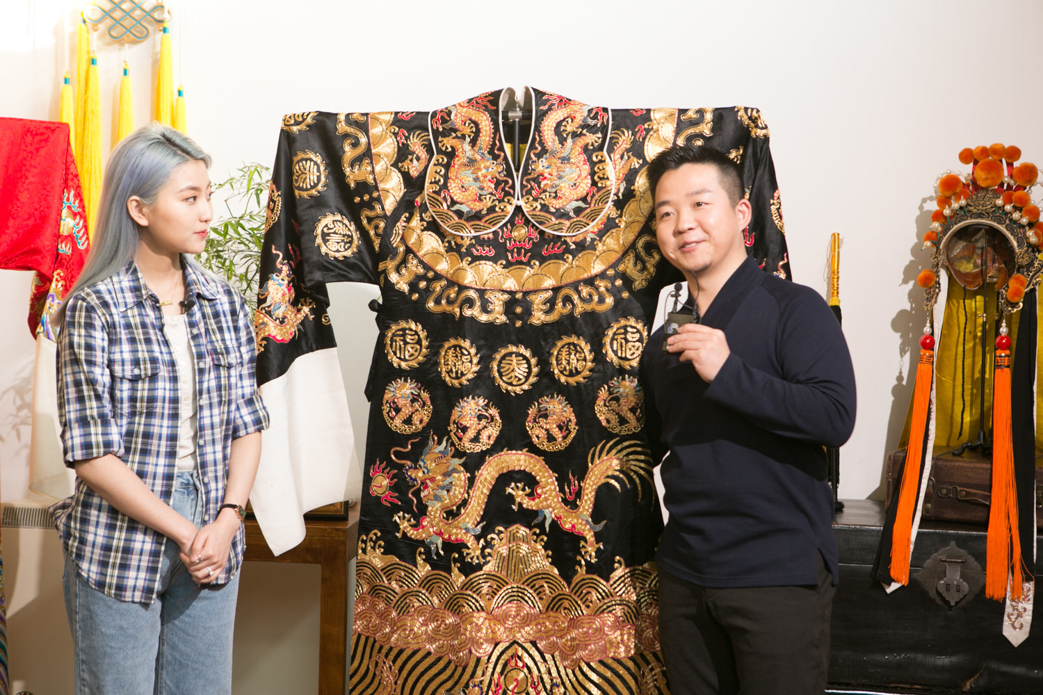 唱念做打華服妝發(fā)，陌陌直播間上演京劇國粹