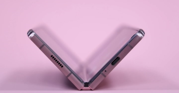 外媒：三星 Galaxy Z Flip 3 預(yù)計(jì)為 “廉價(jià)版折疊旗艦”，不支持 5G