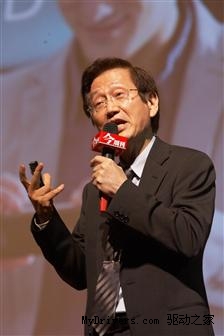 華碩董事長:虛擬屏幕2015年無處不在