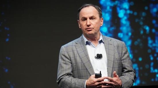 英特爾新任 CEO：7 納米項目正在恢復，但仍可能擴大芯片制造外包