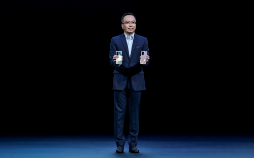 全新升級GPU Turbo X，榮耀V40帶來強(qiáng)悍游戲體驗(yàn)！