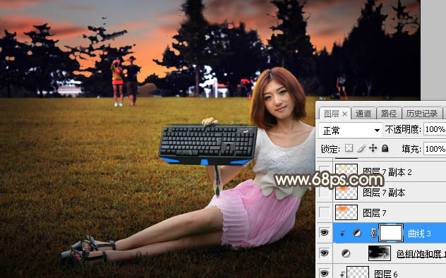 PS給草地女孩添加夕陽光效效果