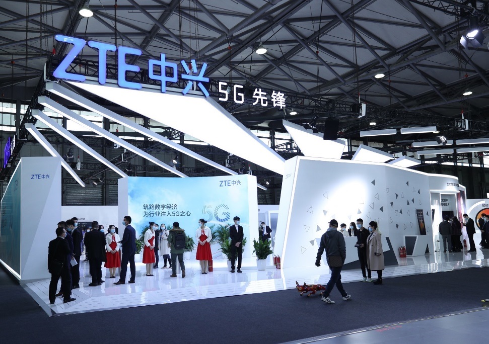 中興手機(jī)發(fā)布第二代量產(chǎn)屏下攝像技術(shù)，屏幕像素密度提升至 400ppi