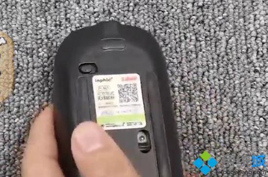 無線鼠標(biāo)怎么充電 無線鼠標(biāo)充滿電的查看方法