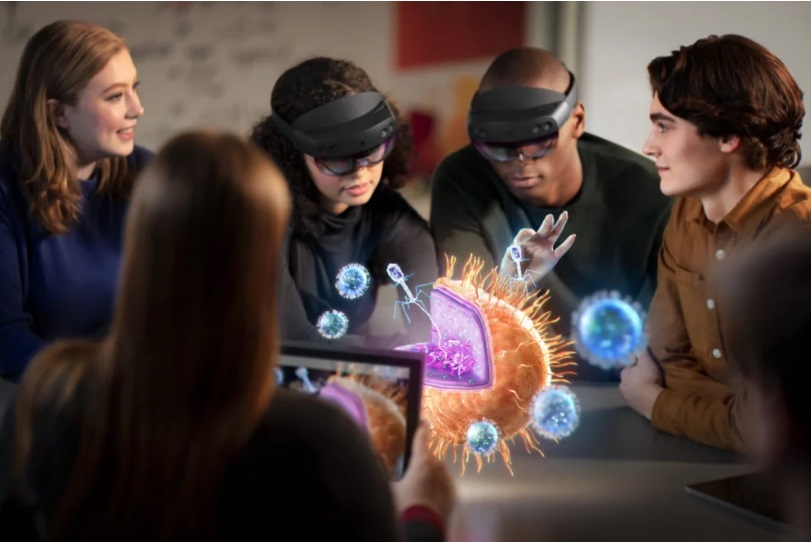 短期內(nèi)無望，微軟坦承 HoloLens 2 消費者版還未準備好