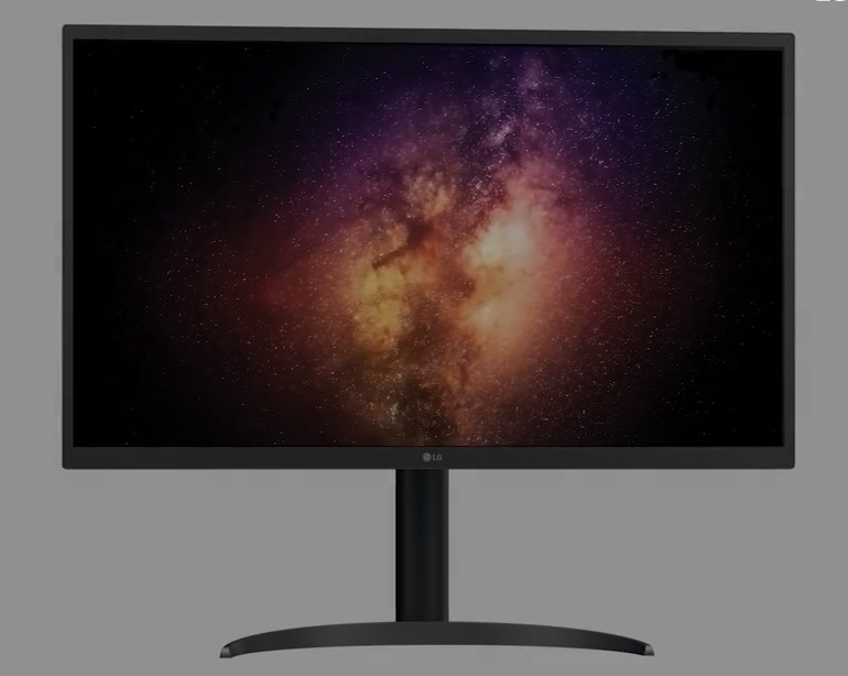 LG 32 英寸 OLED 顯示器價(jià)格公布：約 30000 元