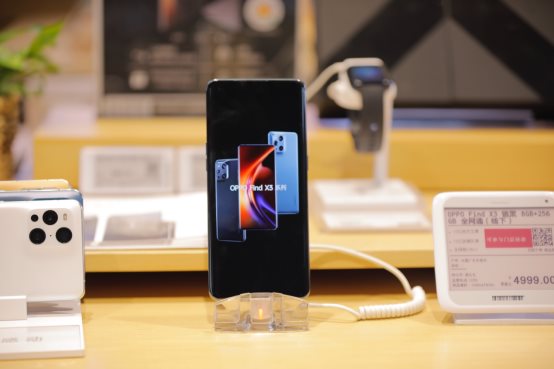 蘇寧、國美、京東之家門店排隊(duì)搶購 OPPO Find X3系列首銷火爆