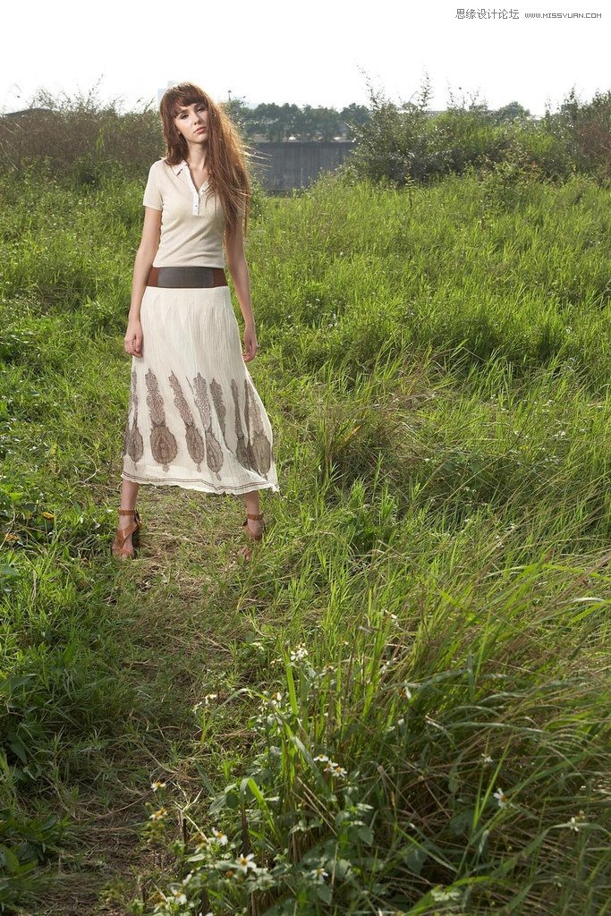 ps給外景歐美人像添加夕陽(yáng)美景效果