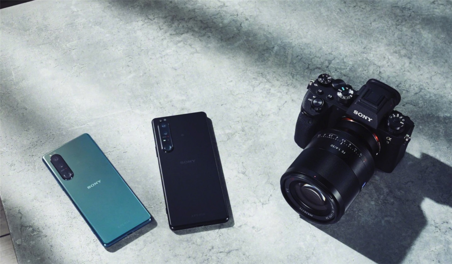 索尼 Xperia 1 III / 5 III 發(fā)布：搭載驍龍 888，首發(fā) 4K 120Hz 21:9 屏
