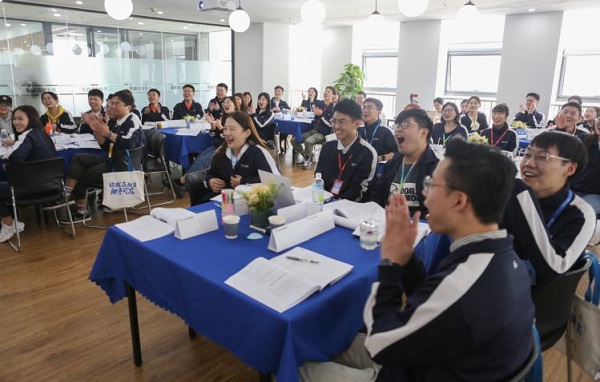 從學(xué)科教育到素質(zhì)教育再到家庭教育,作業(yè)幫新戰(zhàn)略浮出水面