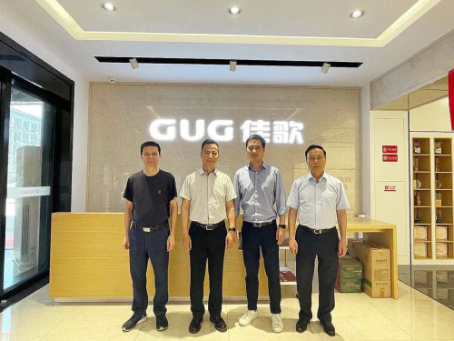中國五金制品協(xié)會(huì)副理事長孟凡波一行蒞臨佳歌集團(tuán)參觀指導(dǎo)！