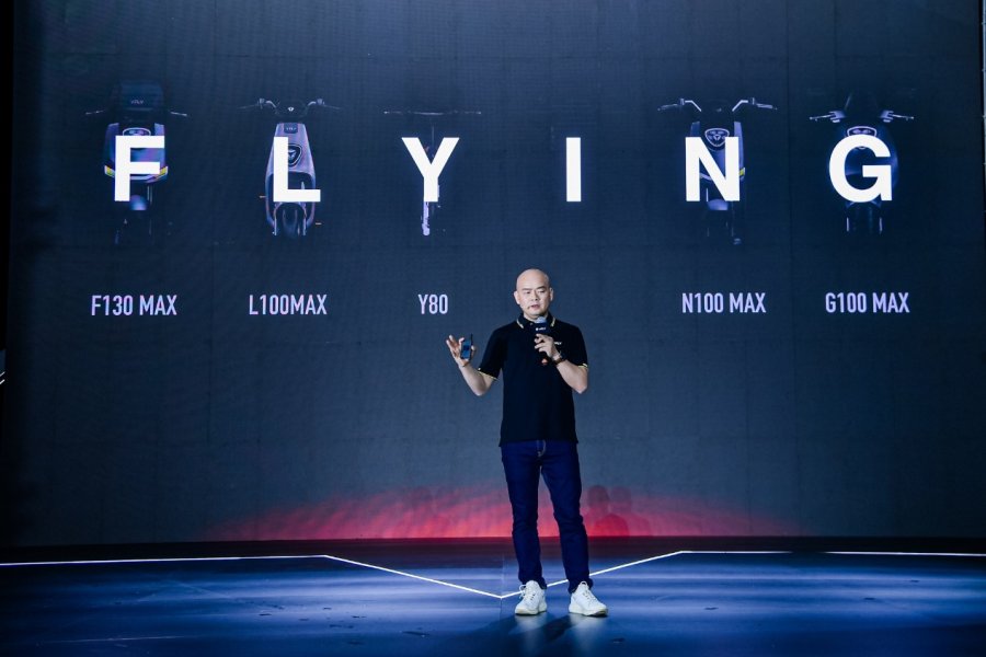 雅迪科技集團高級副總裁周超：雅迪VFLY如何打造高端出行“里程碑”