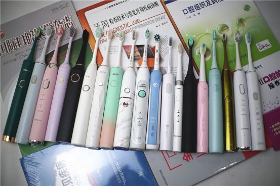 電動牙刷品牌推薦：親測19款后總結四大挑選技巧！