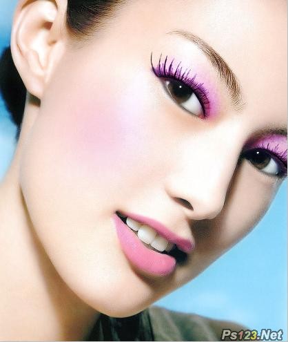 簡(jiǎn)單方法給美女上妝PS教程