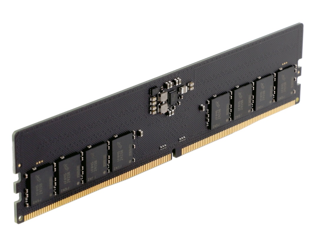 朗科 DDR5 內(nèi)存實(shí)物公布，已成功開機(jī)并運(yùn)行至操作系統(tǒng)