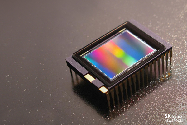 三星 Galaxy Z Fold3 5G 長焦鏡頭采用了 SK 海力士傳感器