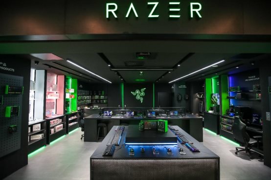 有獎(jiǎng)互動(dòng)！游戲競(jìng)賽！RazerStore試營(yíng)業(yè)精彩不停歇