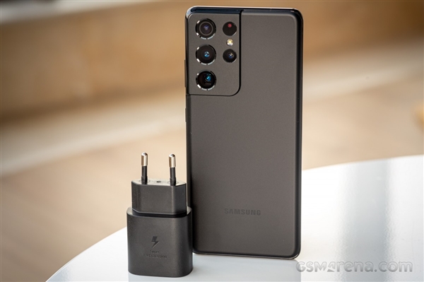 首批搭載高通驍龍898！三星Galaxy S22系列入網(wǎng)：25W快充是一大遺憾