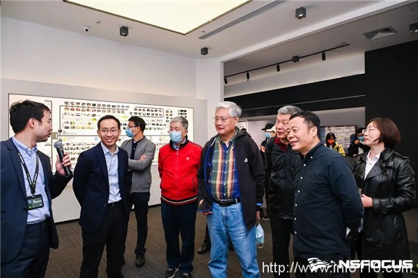 中國計(jì)算機(jī)學(xué)會(huì)計(jì)算機(jī)安全專委會(huì)專家蒞臨綠盟科技西南總部基地參觀調(diào)研