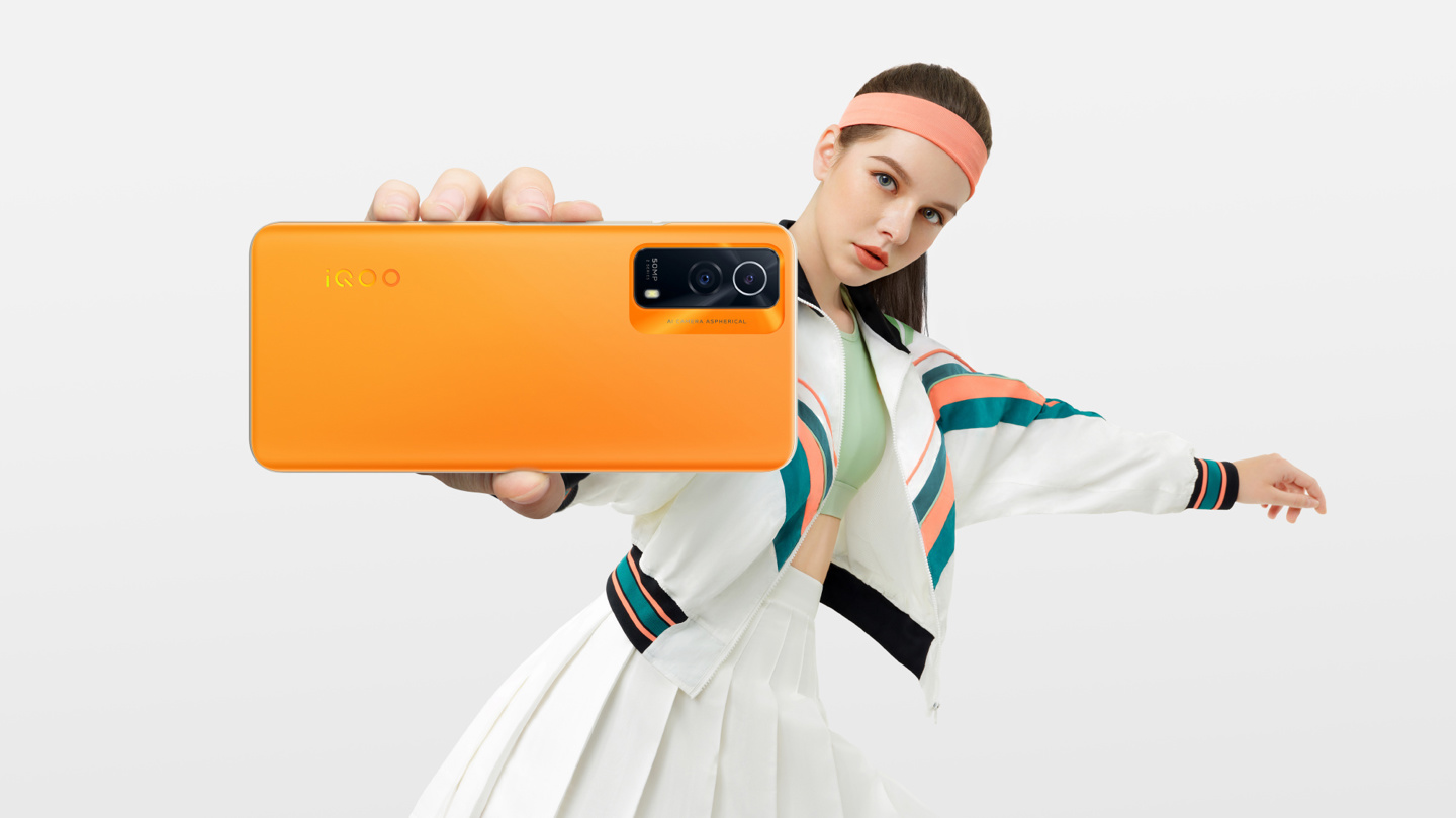 iQOO Z5x 開售：120Hz 高刷屏、5000mAh 電池，到手價 1299 元起