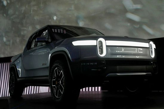 福特汽車和 Rivian 宣布放棄共同開(kāi)發(fā)電動(dòng)汽車的計(jì)劃