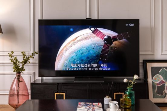 這手剁地不心疼！TCL靈悉C12 QD-Mini LED智屏畫(huà)質(zhì)成行業(yè)天花板