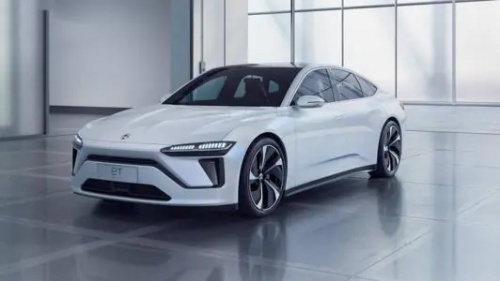 小鵬P5的車載影院投影，竟是雙十一賣了8萬臺的NEW Z6X？