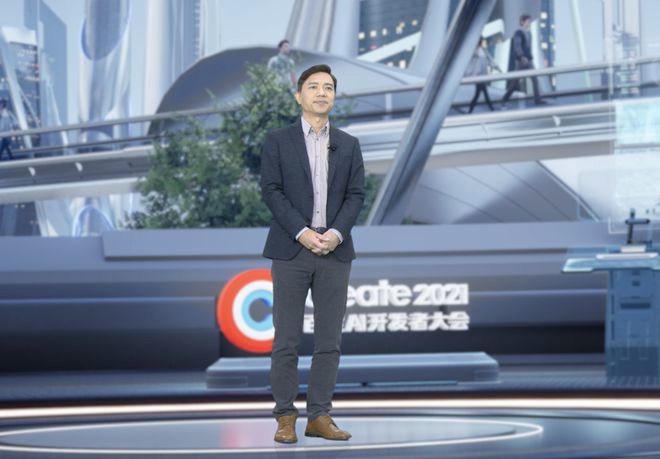 百度首次在“元宇宙”希壤開會(huì)，李彥宏：明年發(fā)布首款汽車機(jī)器人，智能交通將在 10 年內(nèi)解決擁堵問(wèn)題