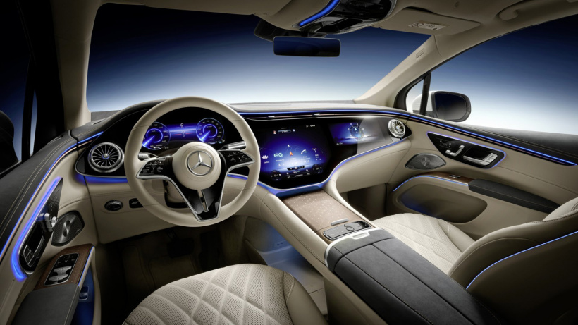 梅賽德斯-奔馳公布 EQS SUV 官圖，計劃于 4 月 19 日發(fā)布