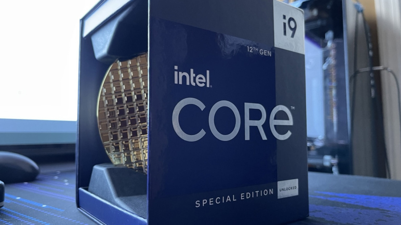 英特爾 i9-12900KS Cinebench 跑分曝光，擊敗 AMD R9 5950X
