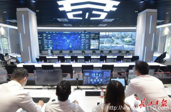 武漢數(shù)字新基建集約建設三鎮(zhèn)共享 人工智能計算中心、武漢云、中金數(shù)據(jù)中心隔江相望
