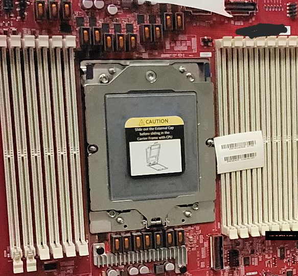 AMD Zen4霄龍主板首曝：配12條DDR5內(nèi)存、最大12TB