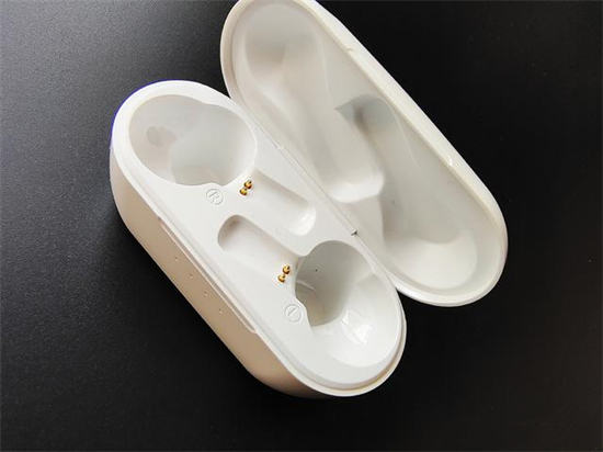 藍(lán)牙耳機(jī)一個(gè)響一個(gè)不響怎么辦 藍(lán)牙耳機(jī)一邊有聲音一邊沒聲音如何解決
